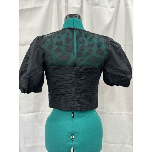 AMUR Tiana Black Bubble Sleeve Cropped Blouse | Sz 4 - Picture 6 of 8